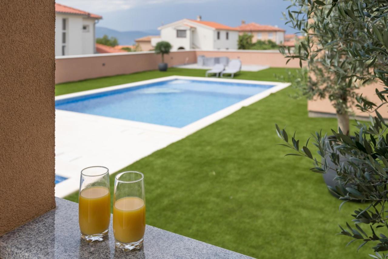 Apartmani Villa Ruby Linardici Exterior photo