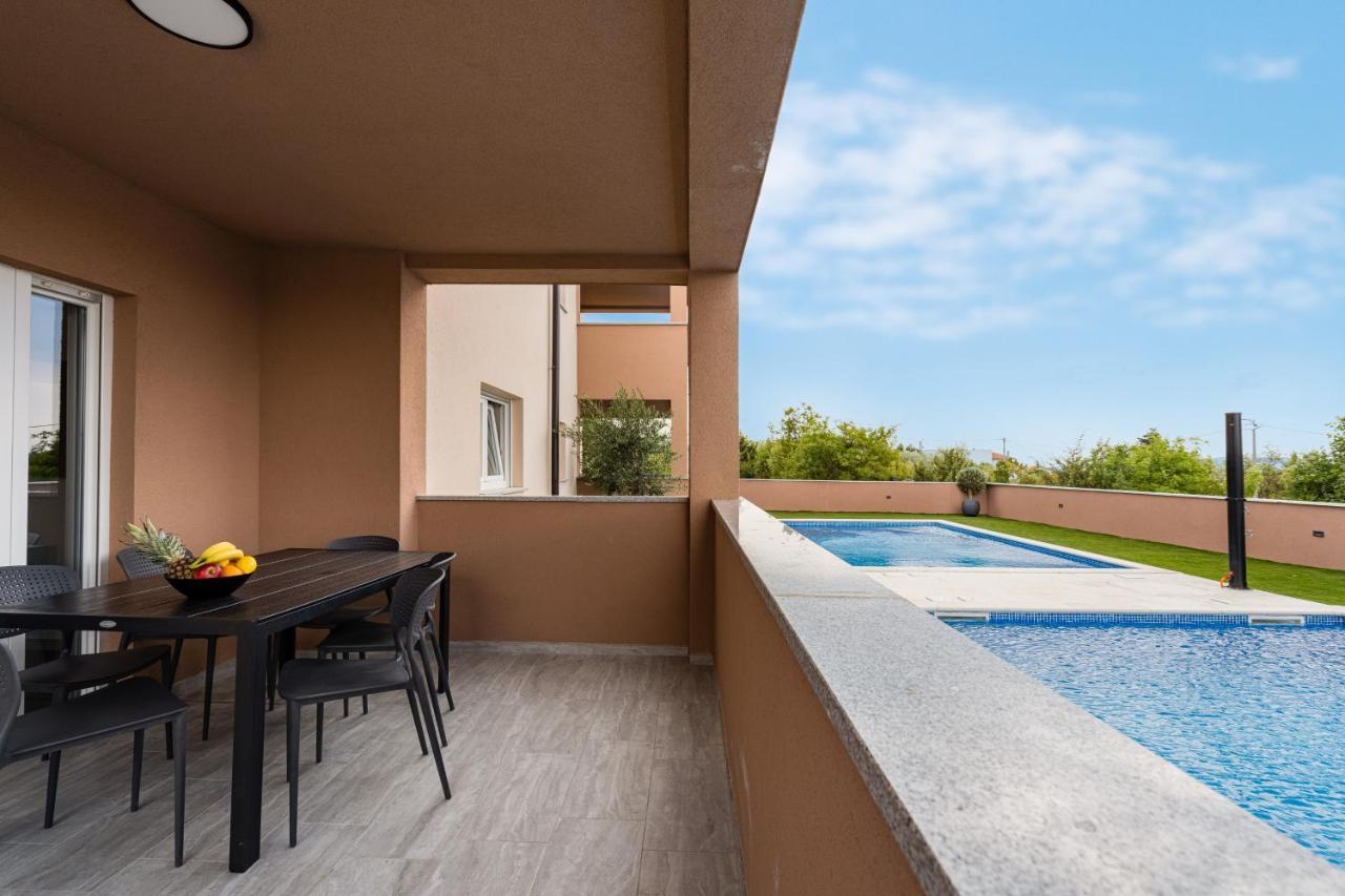 Apartmani Villa Ruby Linardici Exterior photo