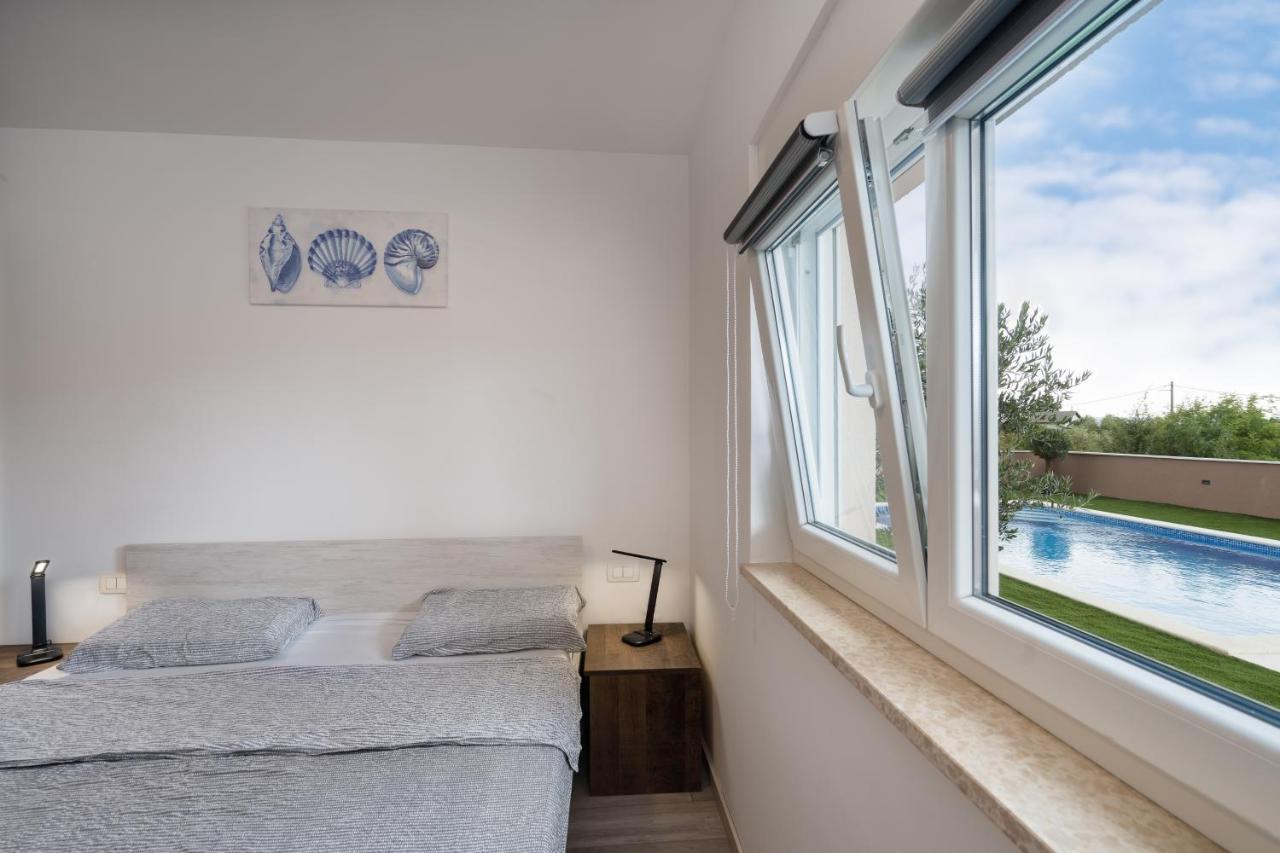Apartmani Villa Ruby Linardici Exterior photo