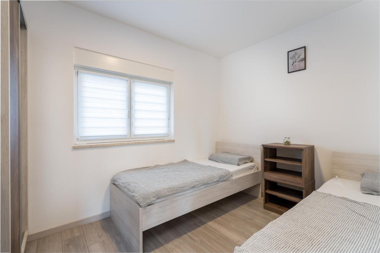 Apartmani Villa Ruby Linardici Exterior photo