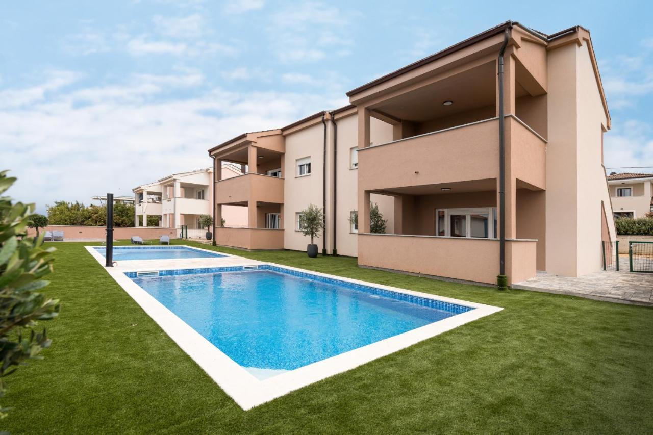 Apartmani Villa Ruby Linardici Exterior photo