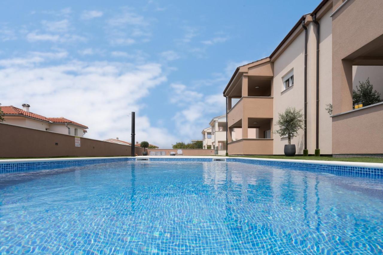 Apartmani Villa Ruby Linardici Exterior photo